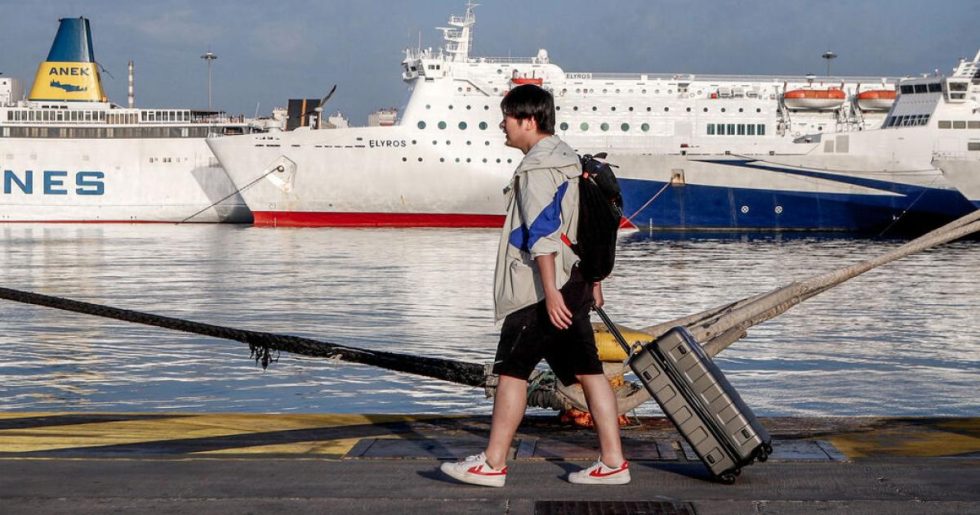 Αναζητούνται αντίμετρα για τα εισιτήρια πλοίων